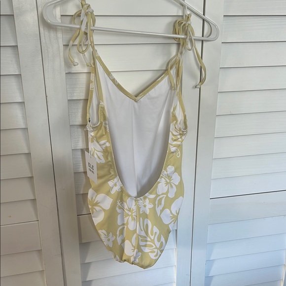 Ele Swims Hibiscus Aloha Butter Yellow One-Piece Swimsuit - Picture 5 of 6